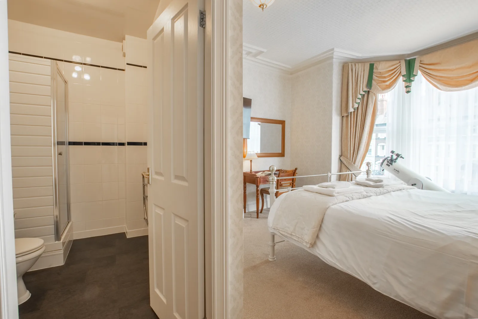 Adcote Suite, Room 3: the en-suite shower room through the door, with the bedroom beside it